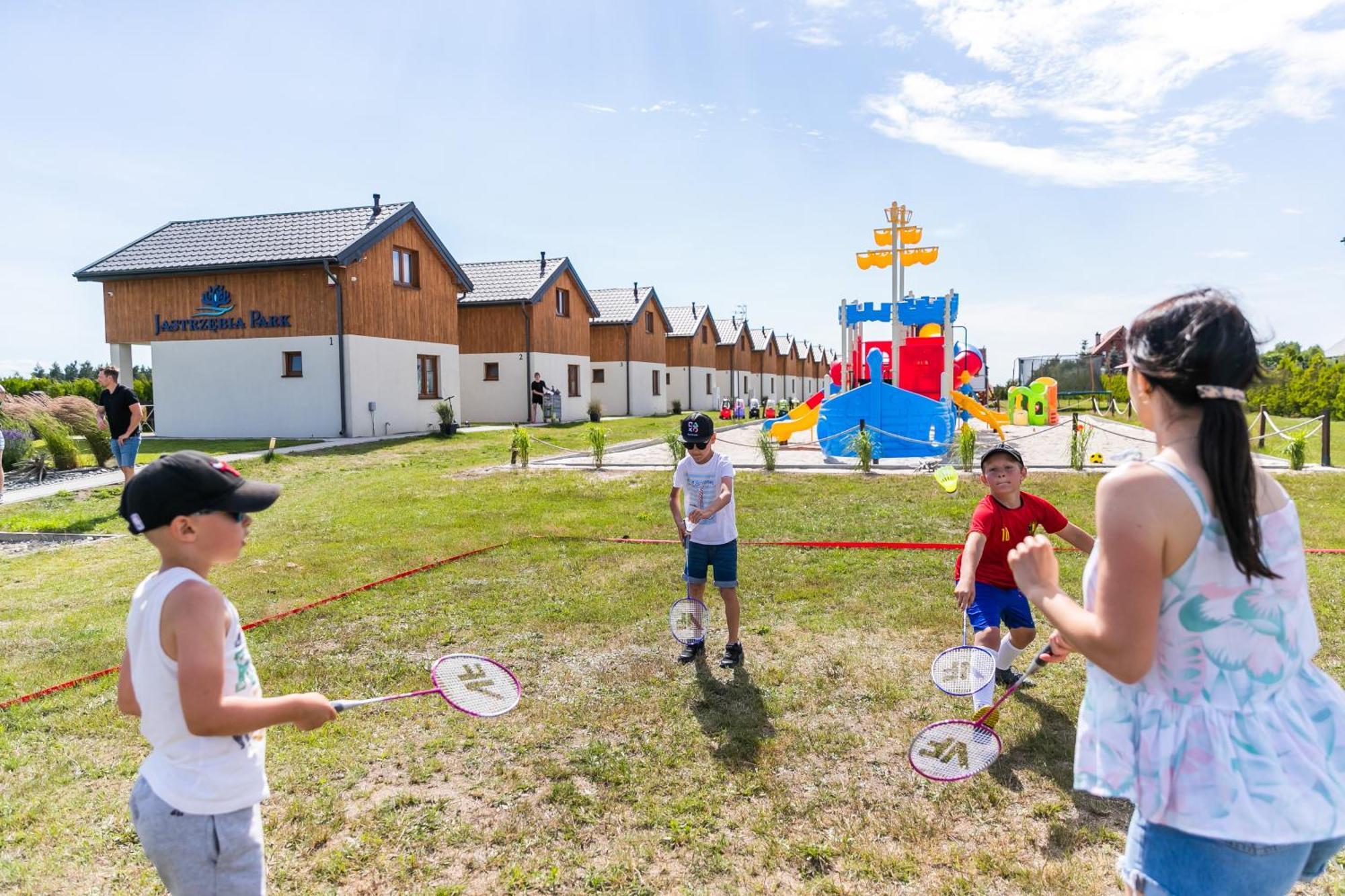 Domki Letniskowe Jastrzebia Park Ястшембя-Гура Экстерьер фото
