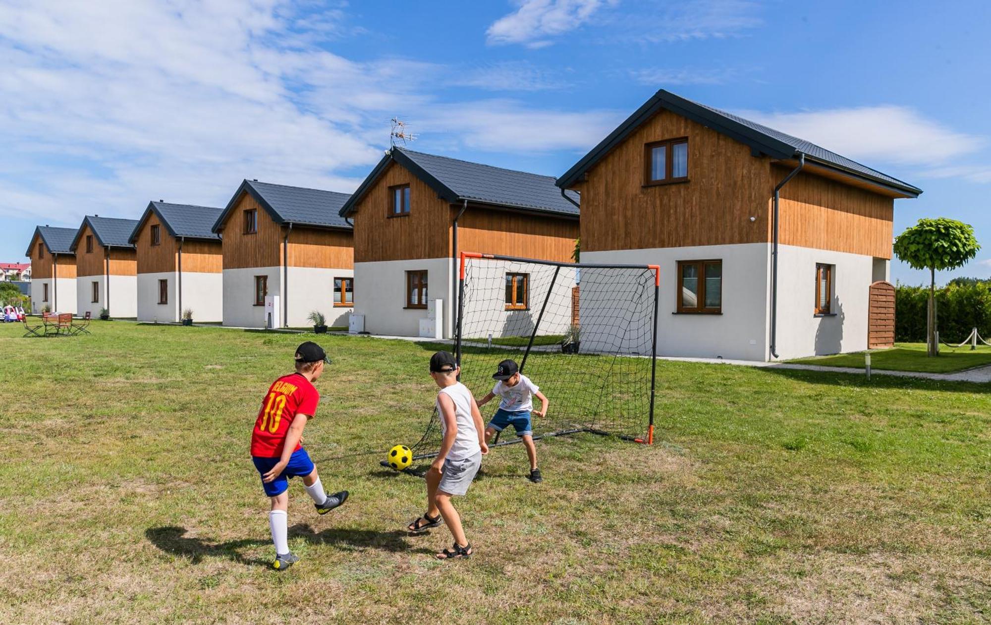 Domki Letniskowe Jastrzebia Park Ястшембя-Гура Экстерьер фото